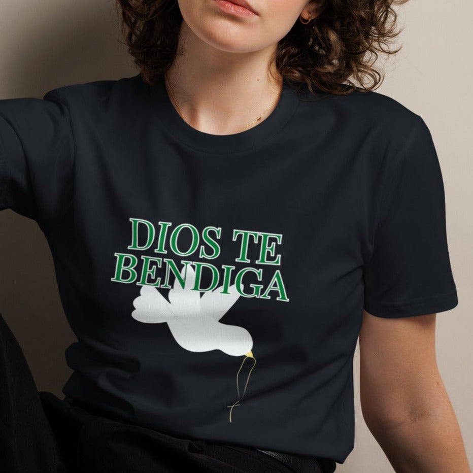Esi Unisex Classic T-shirt. "DIOS TE BENDIGA" or "GOD BLESS YOU" IN SPANISH. Choose from 3 colors.