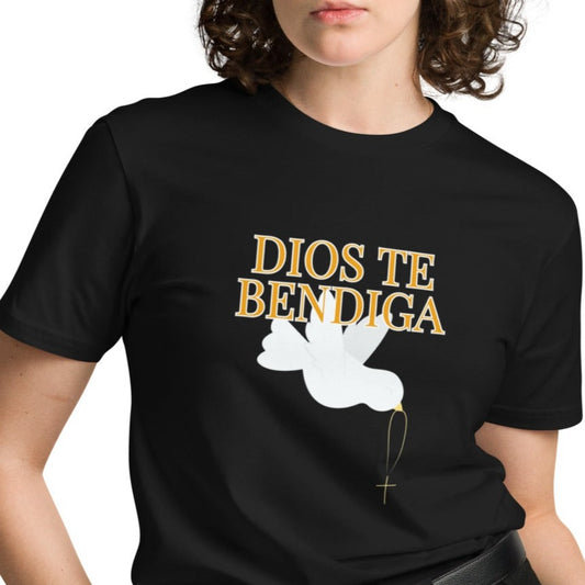 Esi Unisex Classic T-shirt.   "DIOS TE BENDIGA" or "GOD BLESS YOU"  IN SPANISH.  Choose from 3 colors.